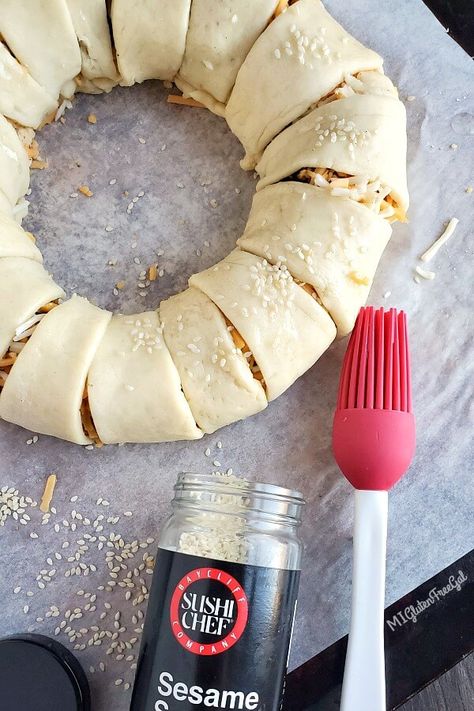 Gluten Free Cheeseburger Crescent Ring - MI Gluten Free Gal Gluten Free Crescent Roll Dough, Taco Crescent Ring, Breakfast Ring, Lentil Sloppy Joes, Gluten Free Tacos, Crescent Ring, Homemade Buffalo Sauce, Crescent Dough, Homemade Gluten Free