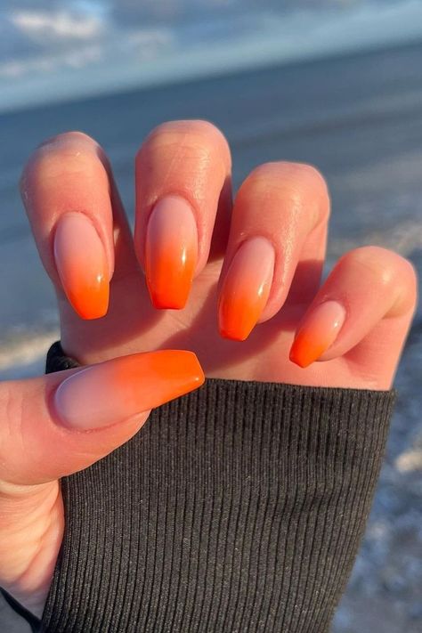 orange ombre - sunset early summer nails Latest Ombre Nail Designs, Ombre Nails Orange, Coffin Ombre, Ombre French Nails, Neon Nail Art Designs, Orange Ombre Nails, Neon Orange Nails, Orange Nail Art, Orange Acrylic Nails