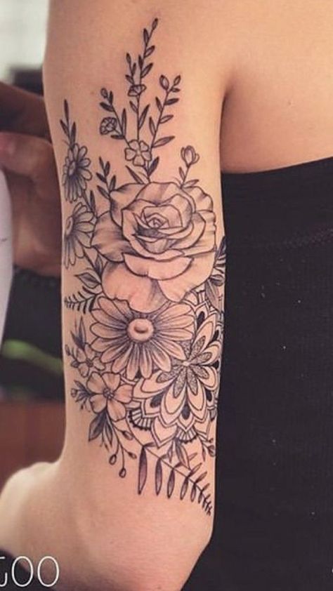 Flowers tattoo Tricep Tattoos, Flower Tattoo Drawings, Armband Tattoos, Female Sleeve, Beautiful Flower Tattoos, Shape Tattoo, Cat Tattoos, Disney Tattoo, Geniale Tattoos