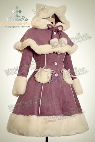 except for the ears, I LOVE this. so Belle (from Beauty and the Beast) Cat Outfits Women, Kawaii Coat, Cat Ear, Kawaii Clothes, Lolita Dress, Gothic Lolita, Mode Vintage, Character Outfits, Lolita Fashion