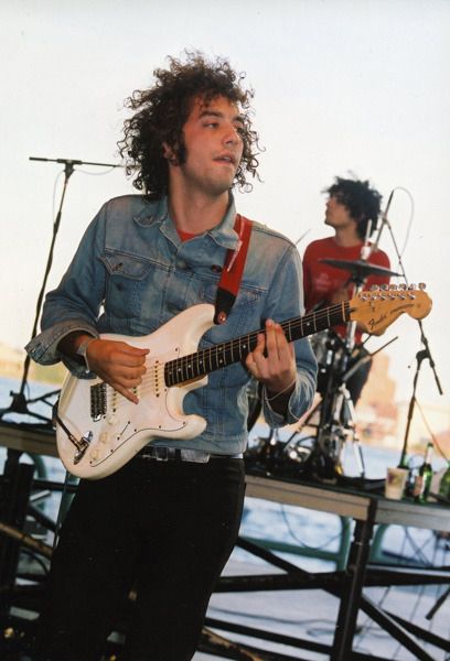 Albert Hammond Jr, Albert Hammond, Band Photoshoot, Alt Rock, Style Reference, Recorder Music, The Strokes, All Songs, Alex Turner