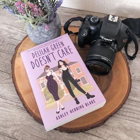 Delilah Green Doesn't Care, Enemies To Lovers Romance, Astrid S, Fallen Series, Photography Career, Lovers Romance, Guilt Trips, Enemies To Lovers, Dysfunctional Family