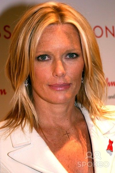 Patty Hansen Hair, Patti Hansen Hair, Patty Hansen, Patti Hansen, Hair Layered, Grooming Style, 60s 70s Fashion, Shaggy Haircuts, Strawberry Blonde Hair