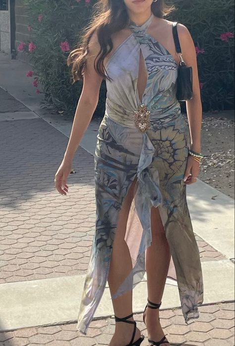 jaded london cindy plunge maxi dress, occasion dresses, ootd, cindy plunge dress, jaded london dresses, outfit inspo, party outfit inspo women Cindy Plunge Dress, Outfit Inspo Party, Outfit Inspo Women, Plunge Maxi Dress, Plunge Dress, Dress Occasion, Jaded London, London Dresses, Minimalist Style