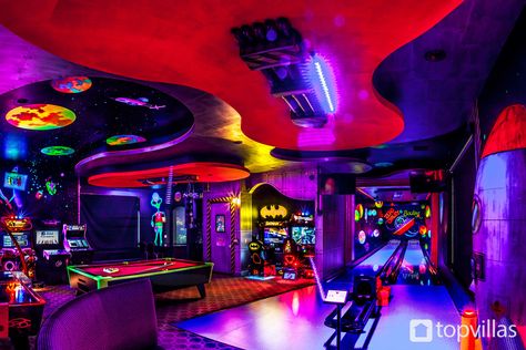 Arcade Design, Basement Games, Florida Villas, Arcade Game Room, Arcade Room, Recreational Room, Game Room Basement, Video Game Room Design, Urban Interiors