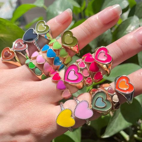 Jewelry Kawaii, Colorful Rings, Stacking Jewelry, Rings Stacking, Grunge Accessories, Trendy Rings, Indie Jewelry, Soft Girl Aesthetic, Couple Jewelry