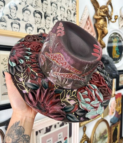 Mushroom hummingbird floral hat 🍁 One of one hand painted wearable art 🤍 #fallfashion #falloutfit #fallstyle Painted Hats For Women, Textured Hat, Painted Hats, Floral Hat, One Of One, Wearable Art, Hats For Women, Cowboy Hats, Fall Outfits