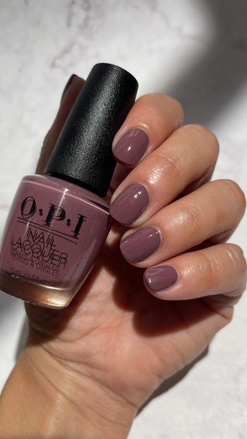 Larissa on Instagram: "“Claydreaming” by @opi shown at 1 coat 🥵😍 - this is probably one of my top 5 OPI polishes of all time. (Well ok, “of all time” is a rough claim because they have too many fabulous colors, but as of today at 3:36pm it’s one of my fav of all time😂) #opi #opiclaydreaming #fallnails #opinails #diynails" Claydreaming Opi Gel, Opi My Studio’s On Spring, Nails Cool Colors, Claydreaming Opi, Cute Nails One Color, Opi Claydreaming, Opi 2024 Colors, Opi Clay Dreaming, Opi Peace Of Mined