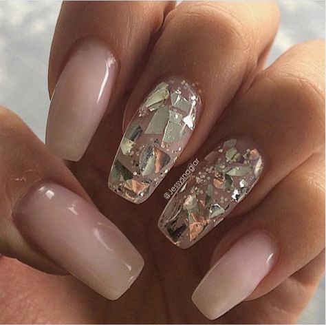 Glass Acrylic Nails, Milky Nails, Her Nails, Nails Polish, Trendy Nail Art, Hot Nails, Fabulous Nails, Accent Nails, Cute Nail Designs