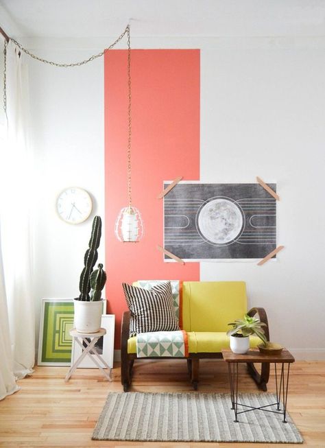 Forget what you've heard, color blocking applies to more than just fashion. This colorful trend is a hit in the world of interior design, too. And it's not hard to see why. Here are 14 color-blocked rooms that will convince you to throw a painting party ASAP. Coral Room, Sherwin Williams Colors, Vintage Revival, Small Room Design, Colour Blocking, Interior Paint Colors, Block Wall, Design Del Prodotto, A Living Room