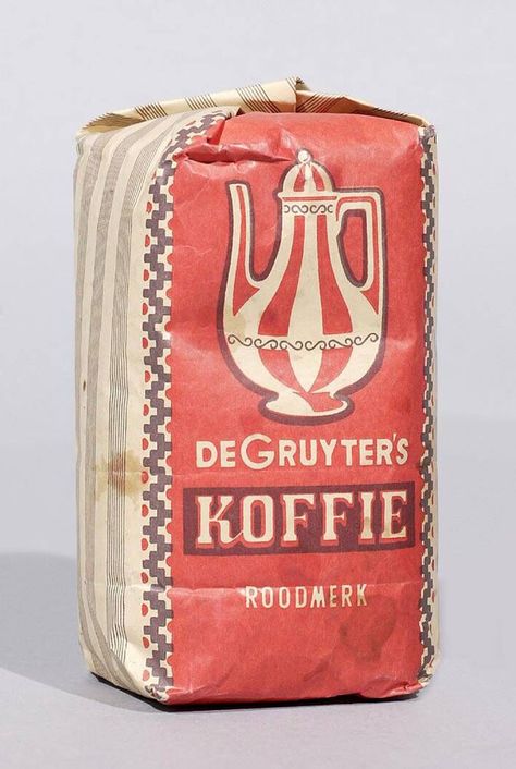 vintage dutch package design Coffee Labels, Retro Packaging, Cool Packaging, Vintage Packaging, Packaging Designs, Coffee Packaging, Coffee Branding, Creative Packaging, Creativity And Innovation