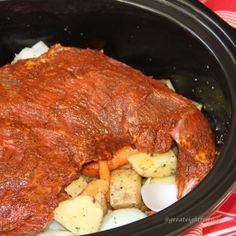 slow cooker tri-tip Tritip Roast, Beef Tri Tip Roast, Slow Cooker Tri Tip, Roast And Veggies, Tritip Recipes, Tri Tip Roast, Beef Tri Tip, Tip Roast, Food Meat