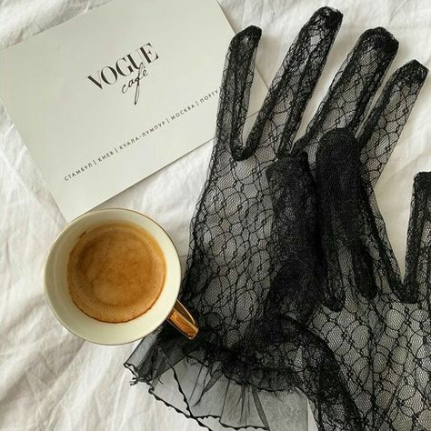 Marielle Core, Black Gloves Aesthetic, Aesthetic Gloves, Rosé Core, Gloves Aesthetic, Twisted Series, Rich Money, Lace Gloves, Classy Aesthetic