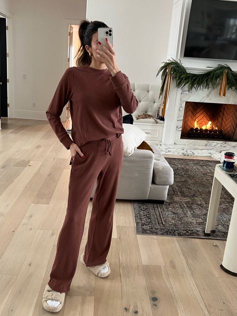 Comfy look at home! Shop my pieces through the link in my bio. Christine Andrew, Winter Loungewear, Tommy John, Cute Matching, Winter Pajamas, Casual Preppy Outfits, Mother In Law Gifts, Holiday Pajamas, In Law Gifts