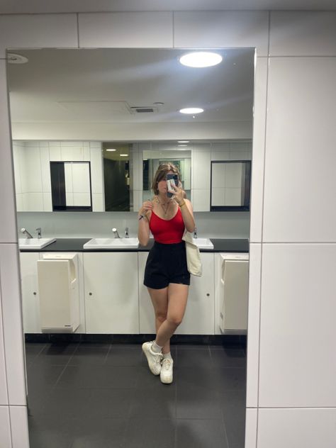 #outfit #fashion #aesthetic #red #black #shorts #summeroutfit #holidayoutfit Red Shirt Outfit, Red Shirt Outfits, Outfit Shorts, Aesthetic Red, Red Tshirt, Red Top, Red Shirt, Fashion Aesthetic, Black Shorts