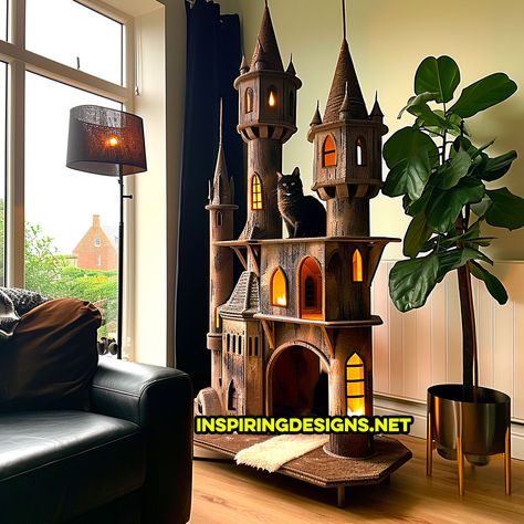 These Hogwarts Castle Cat Play Trees Offer an Enchanting Escape for Curious Cats! – Inspiring Designs Hogwarts Cat Tree, Fantasy Cat Tree, Harry Potter Cat Tree, Harry Potter Cat, Diy Cat Tower, Cat Castle, Cat Patio, Cat Tree House, Cat Towers