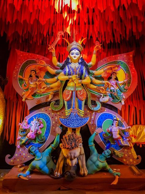 Maa Durga Kolkata Photography, Maa Durga Hd, Durga Puja Image, Durga Puja Wallpaper, Durga Maa Paintings, Durga Idol, Durga Puja Kolkata, Maa Durga Photo, Maa Image