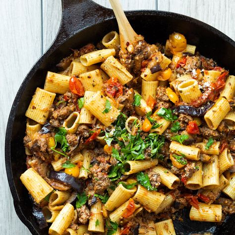 Rigatoni con Manzo e Melanzane (Beef and Eggplant) - Pre Eggplant Recipes Pasta, Traditional Beef Stew, Roasted Corn Salsa, Ground Beef Pasta Recipes, Eggplant Pasta, Beef Pasta Recipes, Ground Beef Pasta, Beef Pasta, Eggplant Recipes