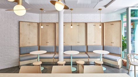 New York restaurant Junzi Kitchen is coloured to evoke "early spring in Northern China" Office Booth Seating, Bright Chair, Communal Kitchen, Playful Decor, Booth Seating, Banquette Seating, Asian Design, Restaurant New York, Workspace Inspiration