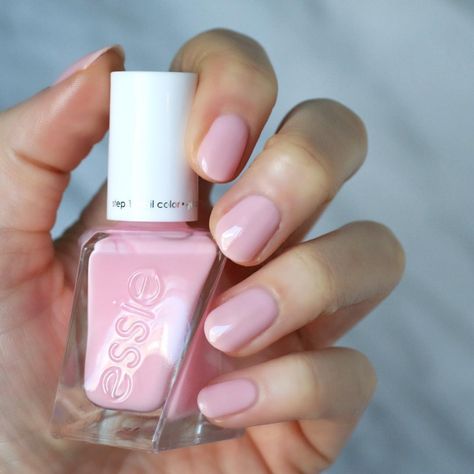 Essie Inside Scoop Essie Gel Couture Swatches, Pink Nude Nails, Sheer Nail Polish, Gel Manicure Colors, Pale Pink Nails, Sheer Nails, Glitter French Manicure, Essie Gel Couture, Manicure Colors