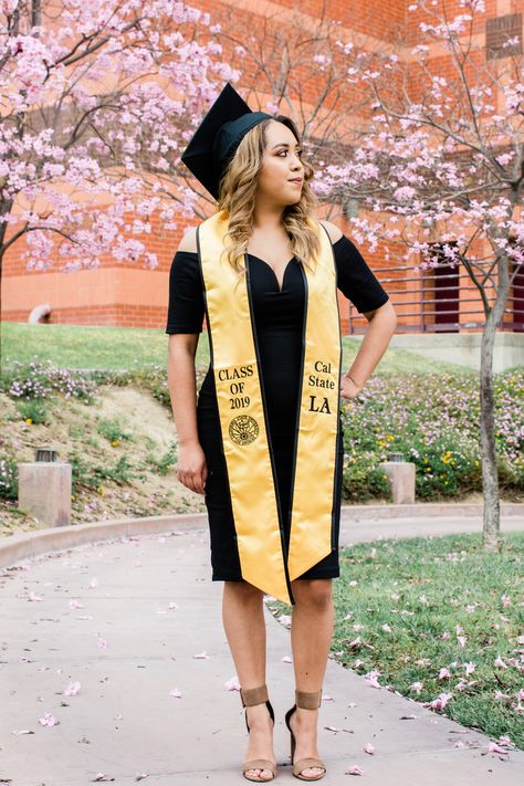 Cal State La, Grad Poses, Graduation Session, Graduation Pic, College Graduation Pictures Poses, Grad Shoot, Girl Graduation, California State University, College Graduation Pictures