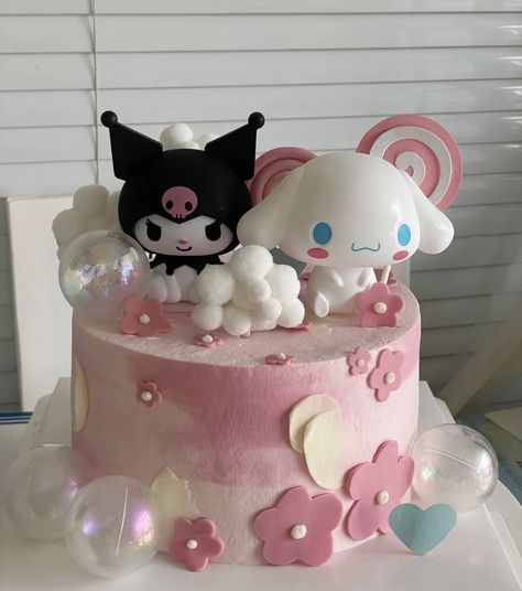 Sanrio Cake Kuromi, Kuromi Cakes Birthday, Kuromi Cake Ideas, Sanrio Cake Birthday, Kuromi Cakes, Cinamoroll Cake, Kuromi Birthday Cake, Kuromi Things, Kuromi Cake