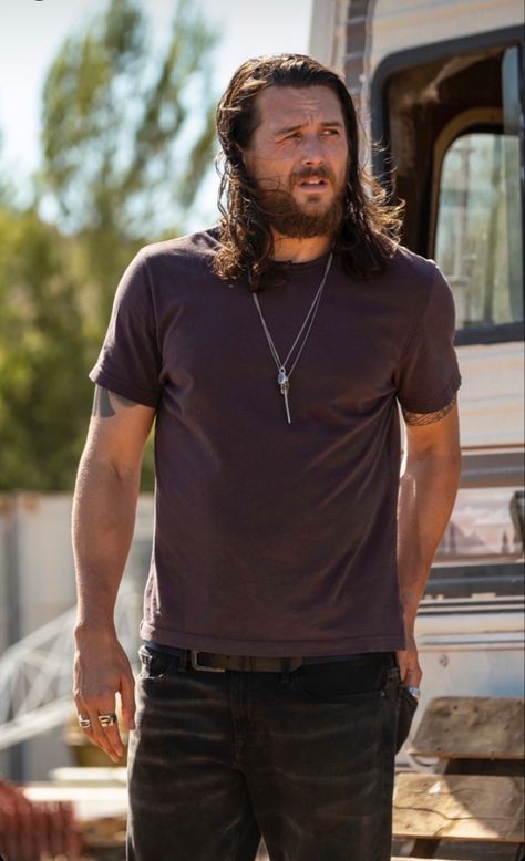 Animal Kingdom Tnt, Ben Robson, Mr Ben, Her Brother, Animal Kingdom, White Undershirt, Beautiful People, Eye Candy, Hair Cuts