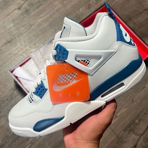 Jordan 4 Retro Military Blue (2024) Batman Bebe, Jordan 4 Military Blue, Fire Shoes, Casual Shoes Women Sneakers, Nike Shoes Women Fashion, Pretty Sneakers, Nike Shoes Air Force, Jordan Shoes Girls, Jordan Shoes Retro