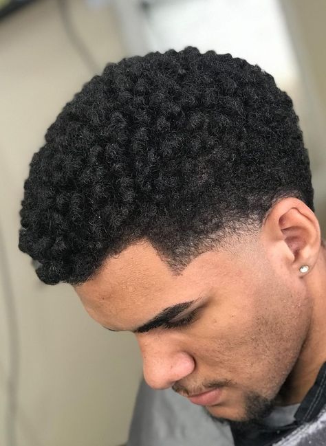 Go for the sponge curls if you want your Afro hairstyle to give you highly impressive curls. Integrate a sponge twist to your style to make each curl uniquely defined. Explore other afro hairstyles for men. Men Afro Hairstyles, Curls Men, Sponge Curls, Afro Hairstyles For Men, Haircuts For Guys, V Shaped Haircut, Fade Haircut Designs, Jheri Curl, Afro Hairstyles Men