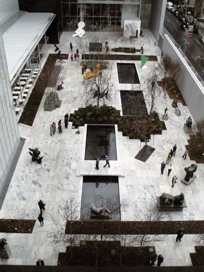 View of MoMA's Sculpture Garden from inside the museum Metal Sculptures Garden, Modern Art Sculpture, Sculpture Garden, Garden Architecture, Metal Garden Art, Garden Art Sculptures, Back Gardens, Architecture Plan, Landscape Architect