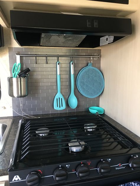 Travel Trailer Ideas Organizing, Cheap Rv Upgrades, Over Stove Organization, Mini Camper Decorating Ideas, Camper Cabinet Storage Ideas, Camper Toy Hauler Storage Ideas, Camper Storage Ideas Travel Trailers Rv Organization, Diy Trailer Decor Ideas, Organization For Camper Living