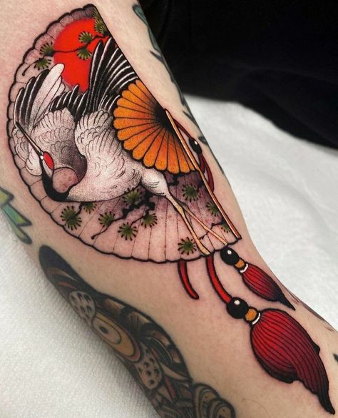 Japanese Tattoo Women, Backpiece Tattoo, Crane Tattoo, Inner Arm Tattoo, Fan Tattoo, Bird Tattoos, Traditional Tattoo Sleeve, Tatuaje A Color, Japanese Tattoo Designs