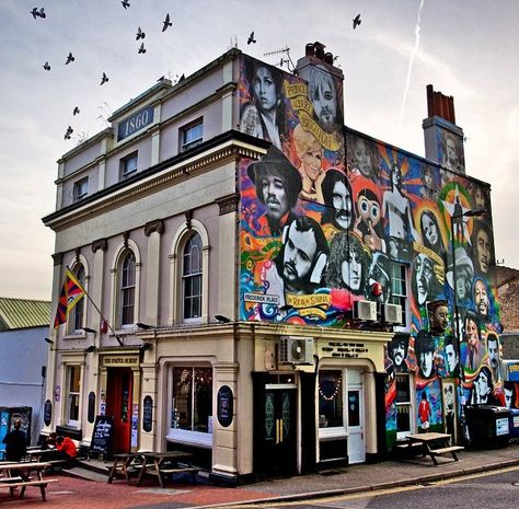 Brighton Brighton Architecture, Brighton Pubs, Brighton Photography, Textiles Gcse, Places Photography, Brighton Sussex, Sussex England, British Pub, Pub Signs