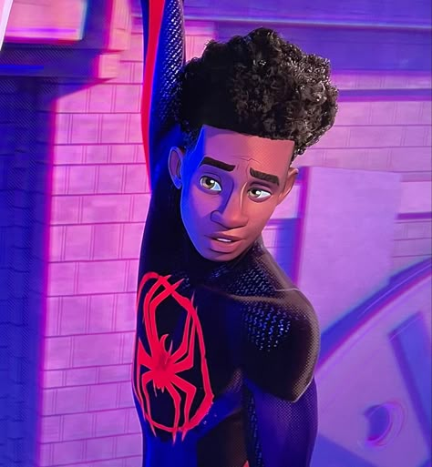 Miles Morales Standing, Miles Morales Without Mask, Miles Morales Fine, Miles Morales Pfp, Miles Morales Movie, Spiderman Girl, Spiderman Miles Morales, Spiderman Miles, Spider Man Miles