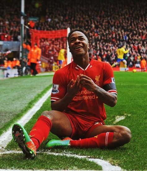 Raheem Sterling #Liverpool #YNWA Sterling Liverpool, Fifa Ultimate Team, Raheem Sterling, Liverpool Players, You'll Never Walk Alone, Liverpool Football Club, Liverpool Football, Liverpool Fc, Cristiano Ronaldo