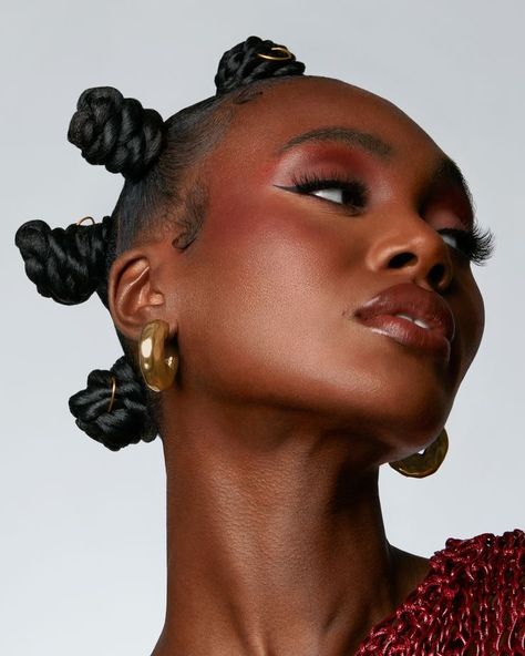 Hair And Makeup Ideas Photoshoot, Makeup Combinations, Editorial Hairstyles, Afro Painting, Hair Mood Board, Editorial Cover, Afro Hair Art, High Fashion Poses, Poetic Justice Braids