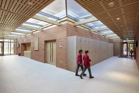 Hopkins Architects, Kings College, Atrium Design, Auditorium Seating, Timber Roof, Chief Architect, Wood Magazine, King's College, Arts And Crafts House