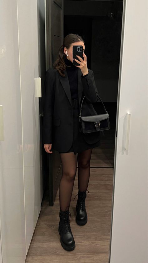 Black Dress Black Jacket Outfit, Casual Outfits Night Out, Black And White Classy Outfits, Outfit For Theater Night, Outfits For The Movie Theater, Work Christmas Dinner Outfit, Ootd Formal Casual, Black Nylons Outfit, Semiformal Outfit Mujer