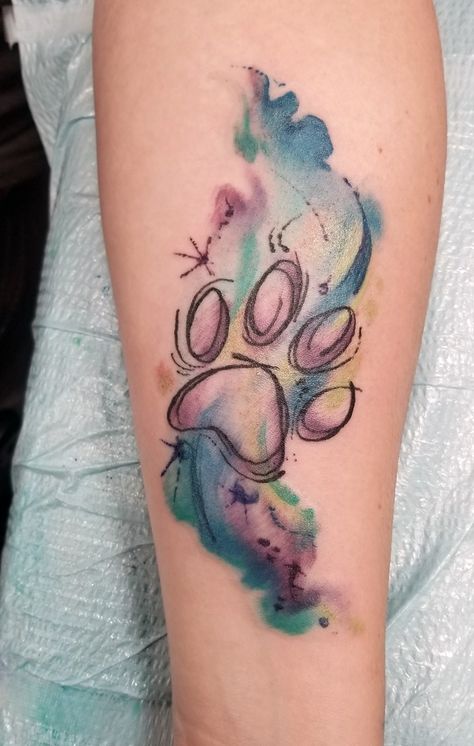 Floral Watercolor Tattoo, Tatoo Dog, Small Watercolor Tattoo, Pawprint Tattoo, Serpent Tattoo, Dog Paw Tattoo, Watercolor Tattoo Flower, Paw Tattoo, Geometric Tattoos