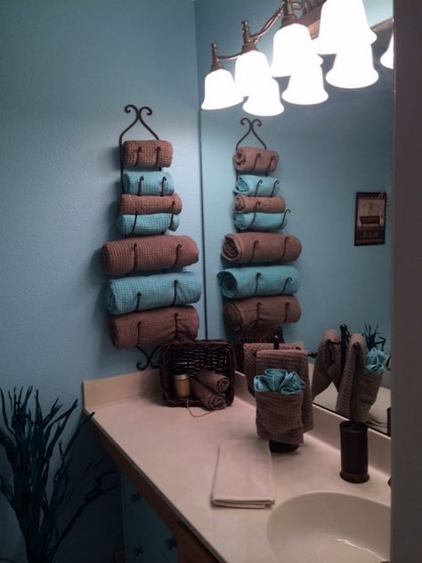 Aqua And Brown Bathroom, Teal And Brown Bathroom Ideas, Bathroom Teal Decor, Brown And Turquoise Bathroom, Blue And Brown Bathroom Ideas, Duck Egg Blue Bathroom, Teal And Brown Bathroom, Blue And Brown Bathroom, Turquoise Bathroom Decor