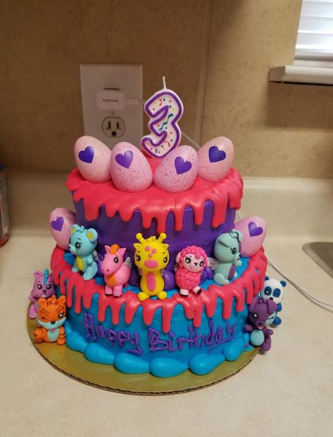 Hatchimals Birthday Cake, Hatchimals Birthday Party Ideas, Hatchimals Cake, 6th Birthday Girls, Huge Cake, 7th Birthday Party Ideas, 4th Birthday Cakes, Thanksgiving Pictures, Party Favors For Kids Birthday