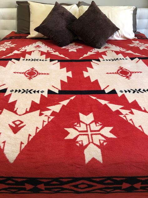 Get cozy with Beacon Blankets! Unique beautiful designs. Maybe you need a new look for your Airbnb or VBRO. Either way, you won Beacon Blanket, Western Bedrooms, Western Bedroom Decor, Western Bedding, Western Bedroom, Native American Design, Rustic Bedding, Southwestern Design, Western Homes