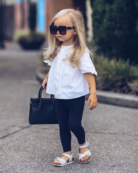 Mia rocking her sandals from @melijoe.paris by @birkenstock Kids Outfit Ideas, Kids Outfits Daughters, Girls Fall Fashion, Stylish Kids Outfits, Cool Kids Clothes, Kids Dress Wear, Summer Outfits Kids