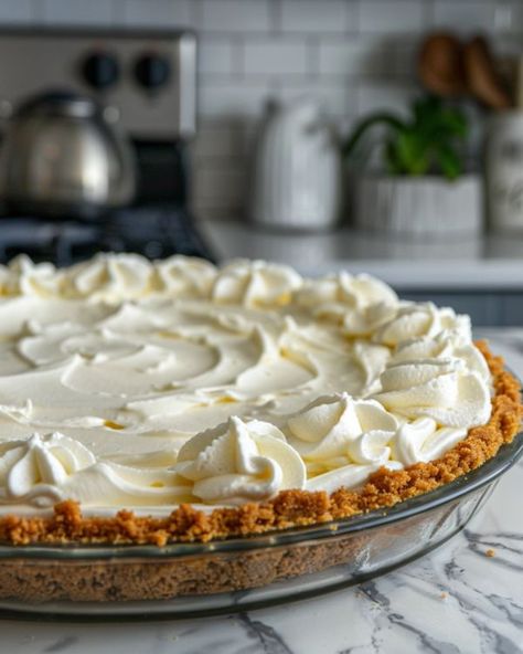 Beach Pie, Dessert Tarts, Atlantic Beach Pie, Cream Cheese Lemonade Pie, Lemonade Pie, Sweet Pies, Sweet Pastry, Easy Pie Recipes, Recipe Dessert