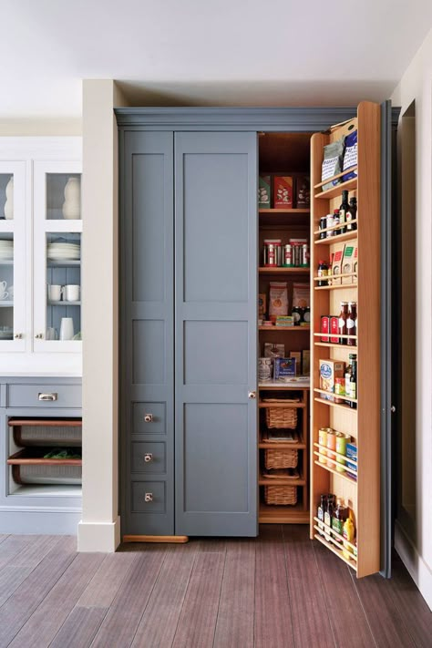 43+ Kitchen Pantry Storage ( CLEVER IDEAS ) Small Large Pantry Design Pantry Room, Pantry Remodel, Pantry Wall, Pantry Cupboard, London Kitchen, Small Pantry, Arizona House, Large Pantry, Kitchen Pantry Storage