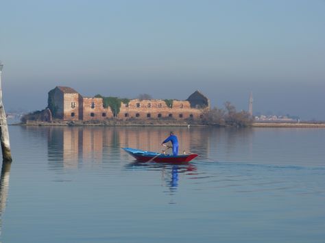 Venice Lagoon tour Lagoon Landscape, Venice Lagoon, Venice Italy Outfit, Venice Italy Beaches, Venice Italy Food, The Palazzo At The Venetian, The Grand Canal Venice, Venice Flooding, Venice Italy Photography