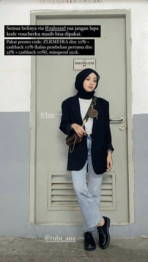 Ootd Blazer Hijab Casual, Concert Outfit Ideas Hijab, Ootd Blazer Hijab, Blazer Outfits Hijab, Ootd Concert, Outfit Hijab Casual, Black Hijab, Outfit Korean Style, Outfit Retro