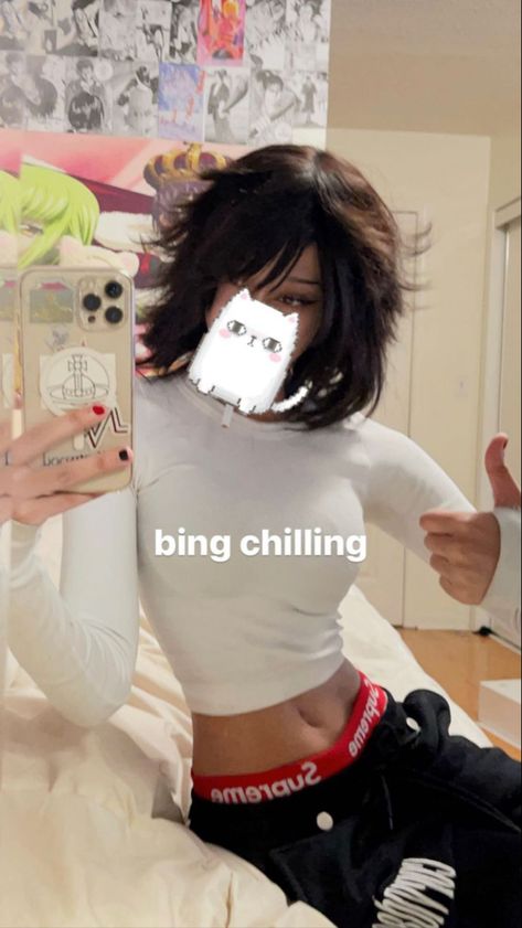 Bing Chilling, Alternative Outfits