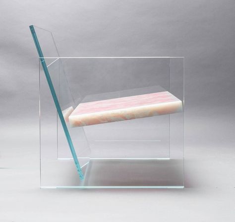 How Fragile This Love Glass and Stone Contemporary Lounge Chair 4 Glass Chair, Sophisticated Bathroom, Lounge Design, Armchair Furniture, Chaise Design, Interior Architect, Diy Chair, Quirky Design, Take A Seat