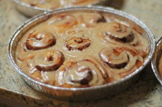 Cinnamon Rolls 101 | The Pioneer Woman Pioneer Woman Cinnamon Rolls, Best Cinnamon Rolls, Kampot, Ree Drummond, Cinnamon Rolls Recipe, Sweet Roll, Köstliche Desserts, The Pioneer Woman, Rolls Recipe